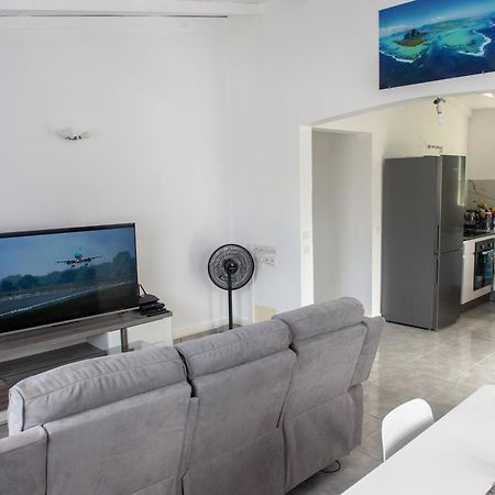 Gray Coconut Sorbet, T3 Tout Equipe Avec Parking Gratuit Le Moule Exteriér fotografie